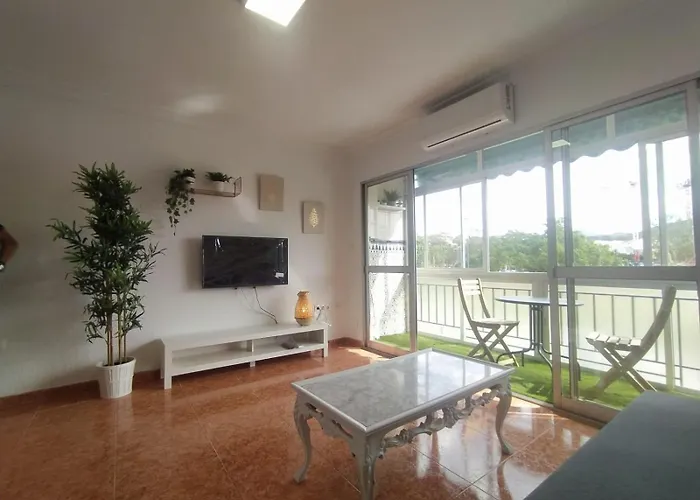 Apartment Martiricos Holidaymoon Malaga